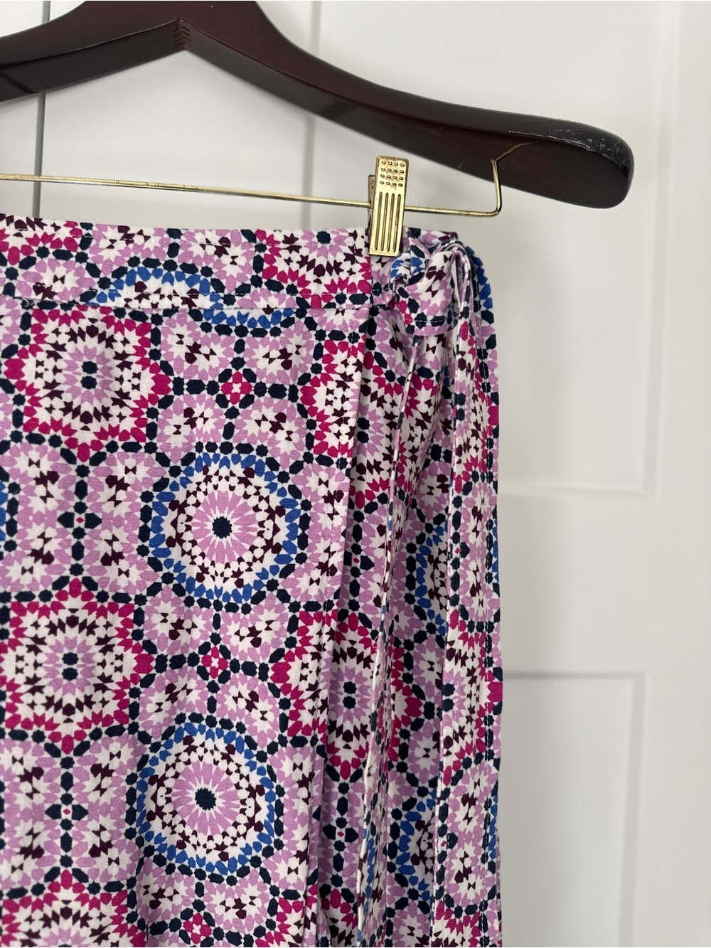 LOFT Linen Blend Pink Mosaic Print‎ Midi Wrap Skirt 4P - Picture 3 of 4